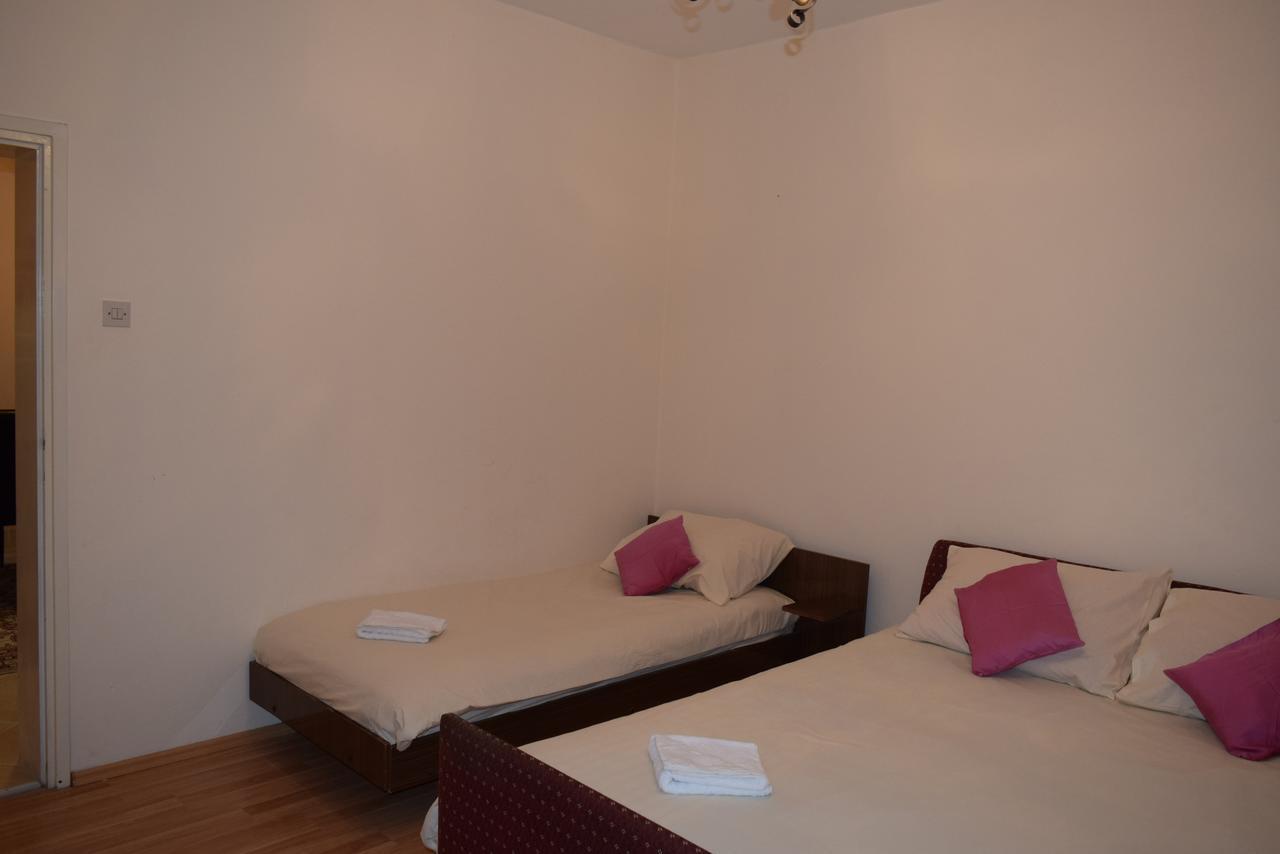 Apartment S&M 티바트 외부 사진